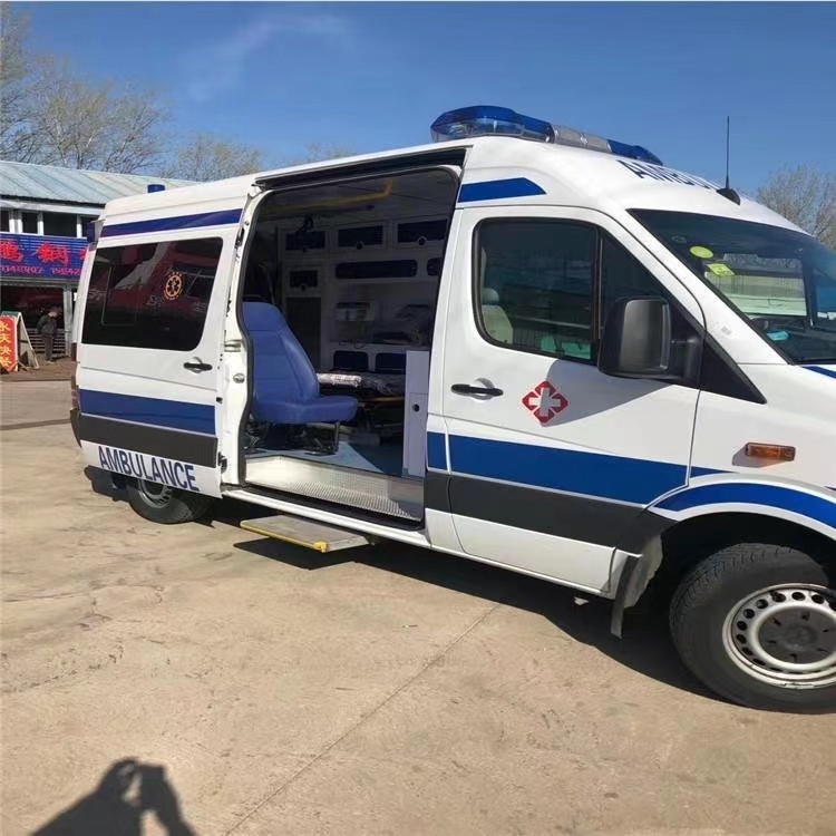 兴宁私人长途救护车出租转院回家